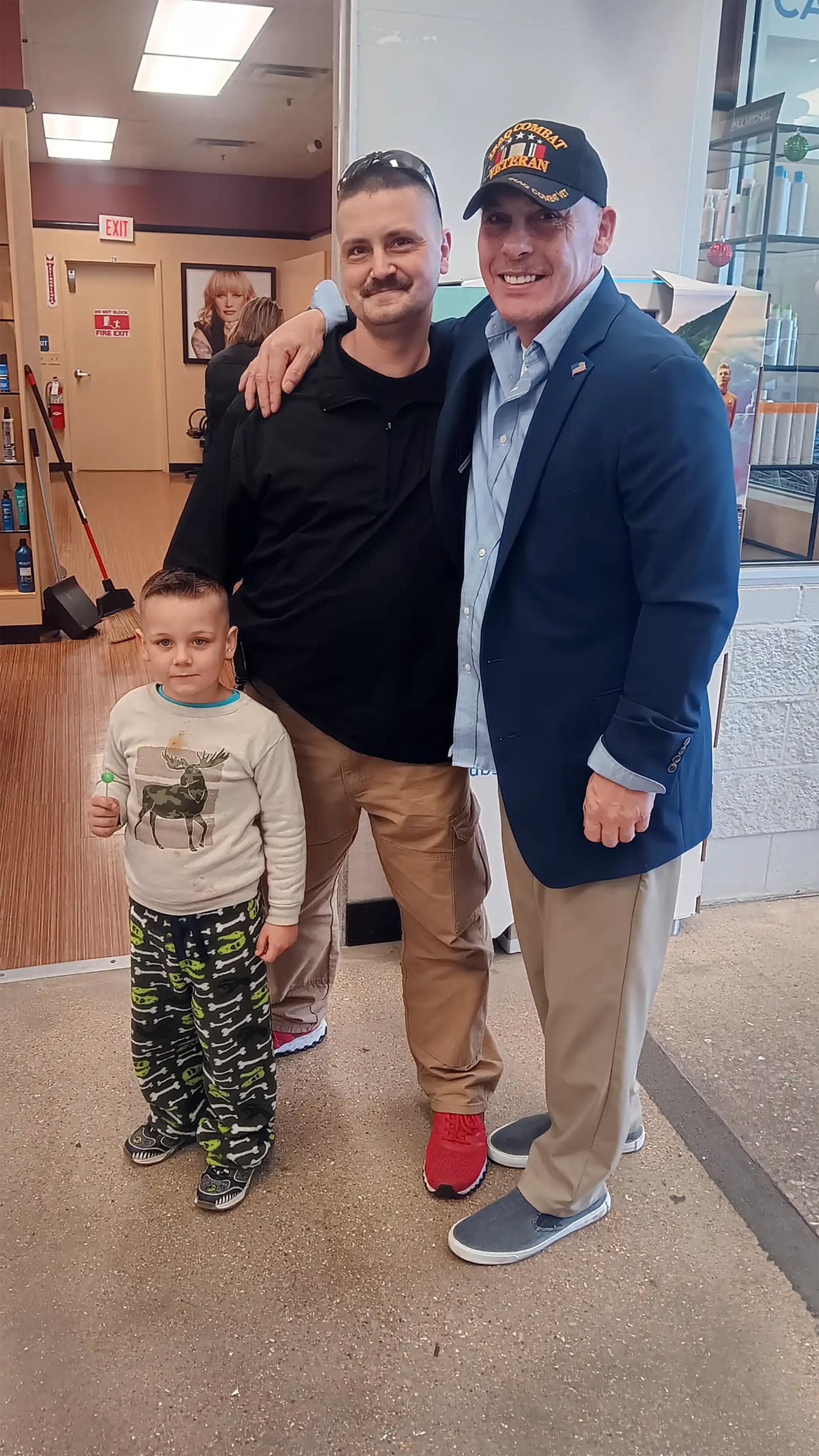 Author David Haave sharing Community spirit MISSOURI 2024